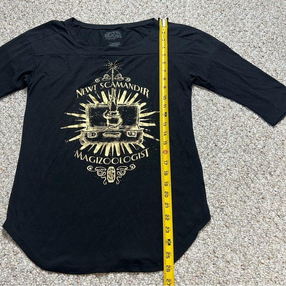 Fantastic Beasts Womens Black Gold Newt Scamander Baseball Style T-Shirt Large - Picture 7 of 8